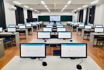 神奇的工作室一