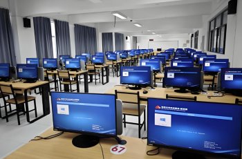 神奇的工作室二