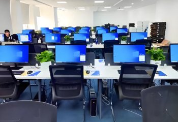 神奇的工作室